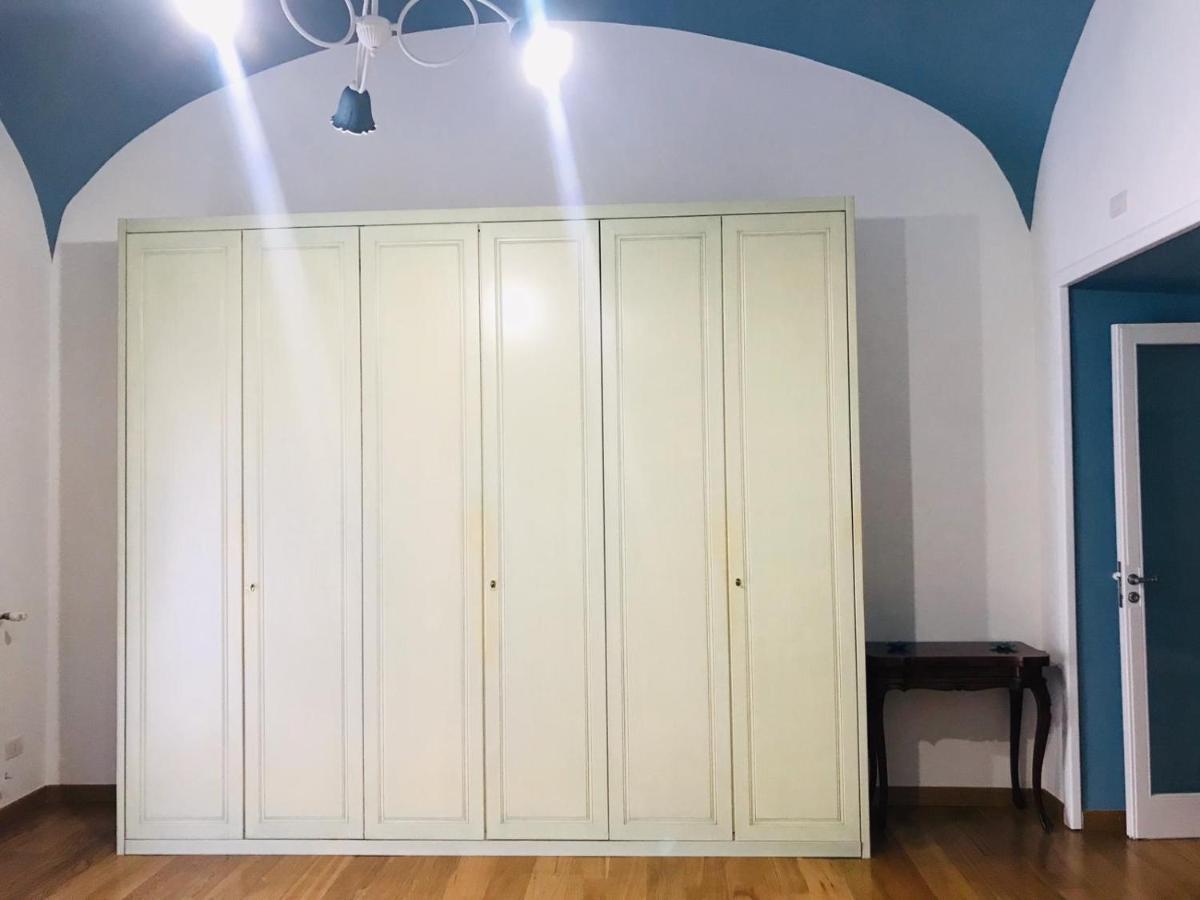 נאפולי Suite Mari מראה חיצוני תמונה